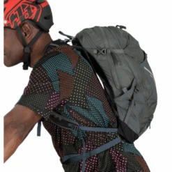 Osprey Syncro 12 Pack -Osprey 1258506 800 auto