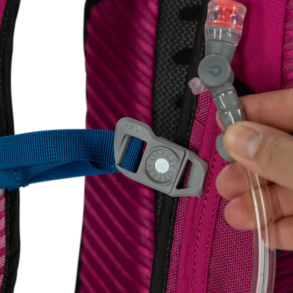 Osprey Kitsuma 3 Women's Hydration Backpack - Sawdust Tan 4 Osprey Kitsuma 3 Women's Hydration Backpack - Sawdust Tan - Image 4