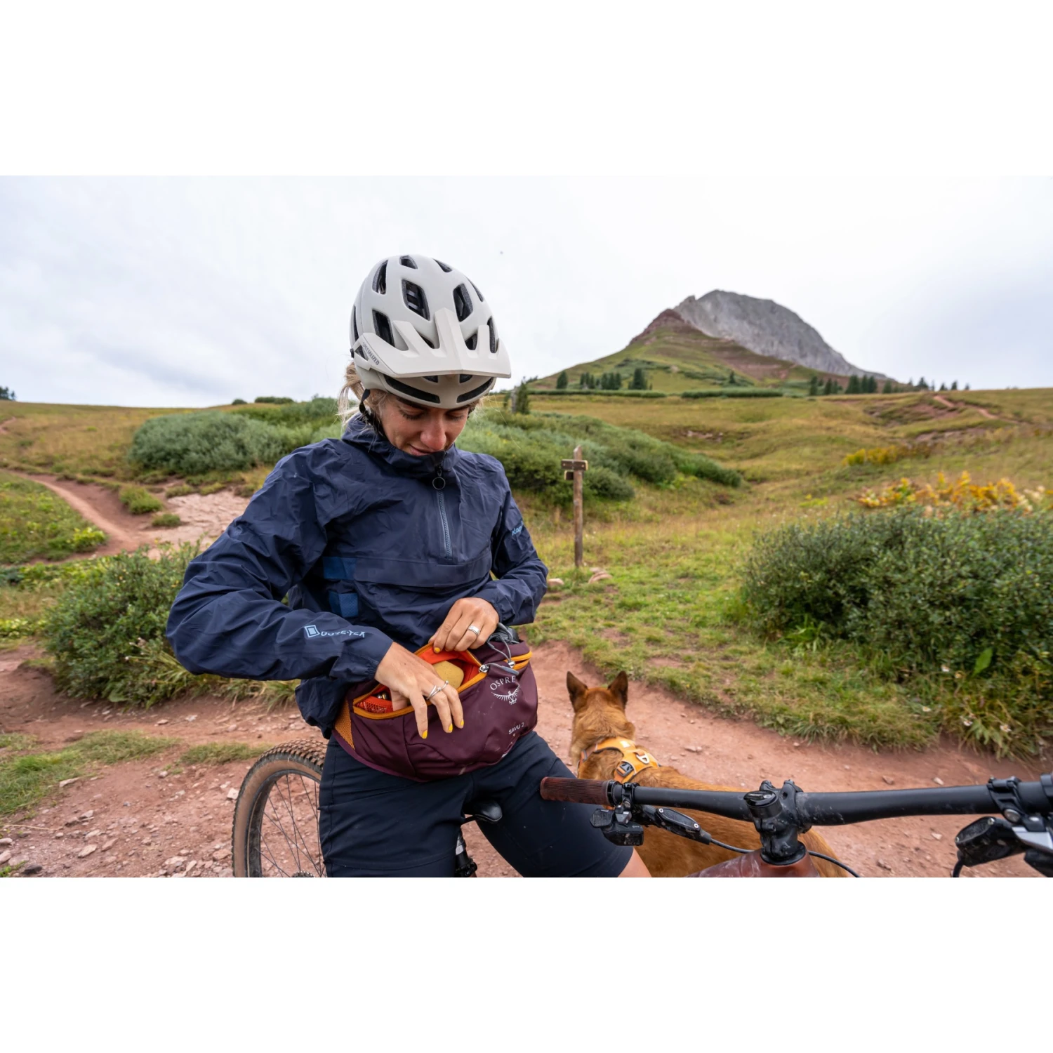 Osprey Savu 2 Waist Pack - Postal Blue 11 Osprey Savu 2 Waist Pack - Postal Blue - Image 11