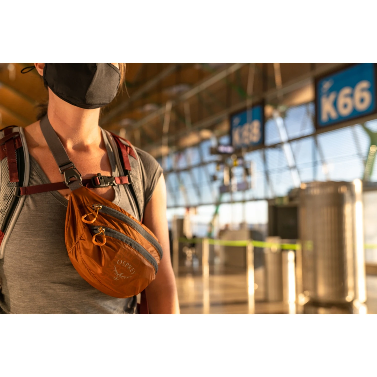 Osprey UL Stuff Waist Pack - Black 2 Osprey UL Stuff Waist Pack - Black - Image 2